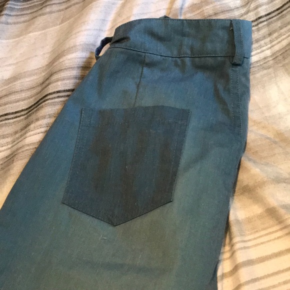 Size 2 bell bottom pants - Picture 4 of 5